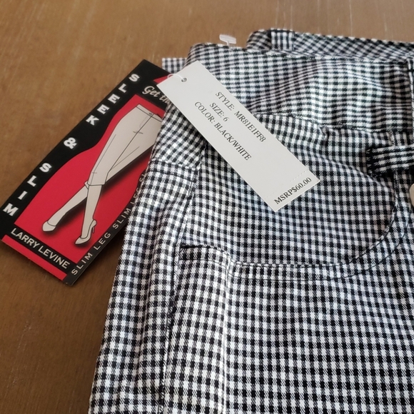 NWT LARRY LEVINE  STRETCH  CAPRIS - Picture 5 of 7